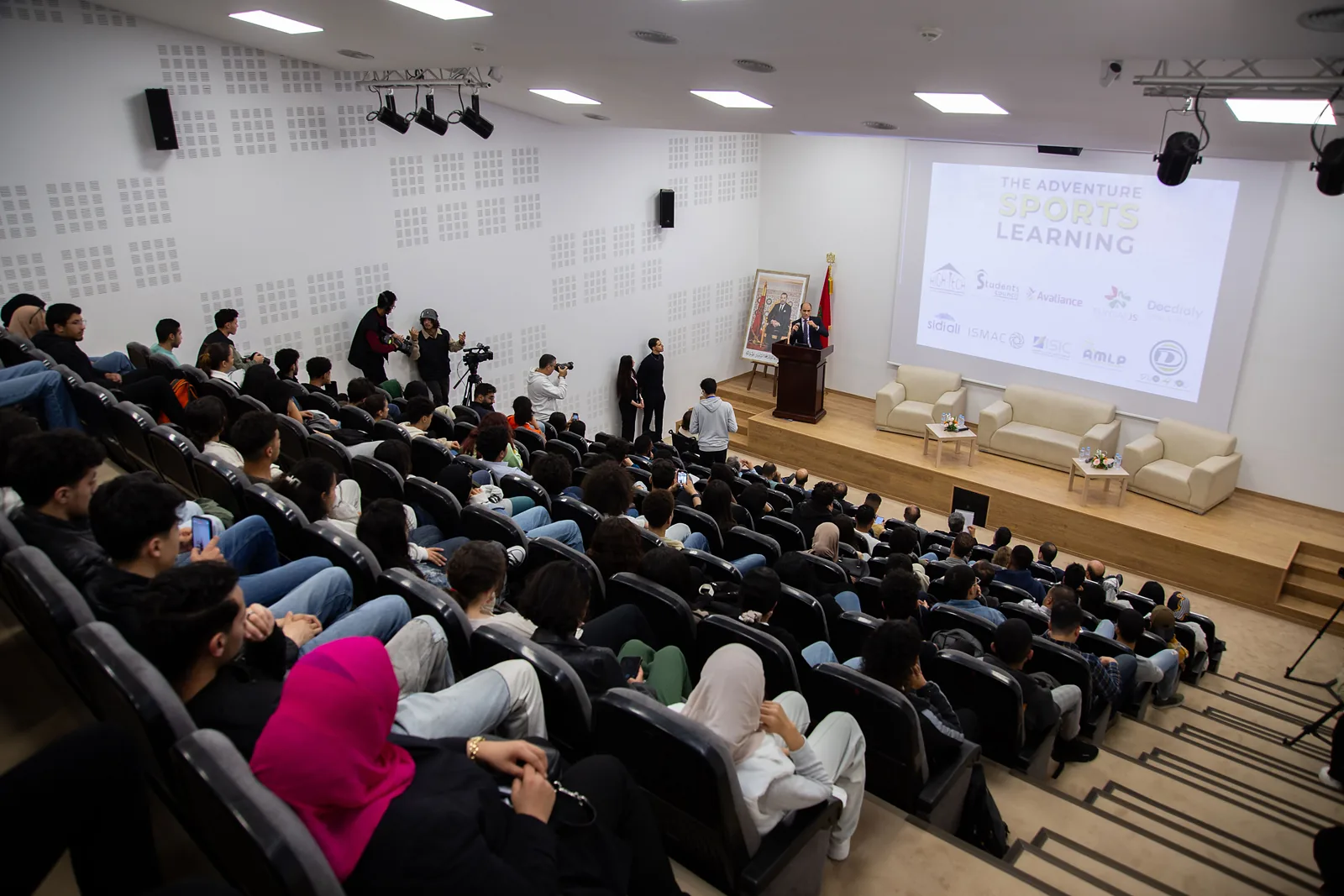 Amphithéâtre de la conférence Sport, société et éducation